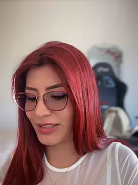 LINDA PATTY94 online show from January 2025 02:28:01 PM