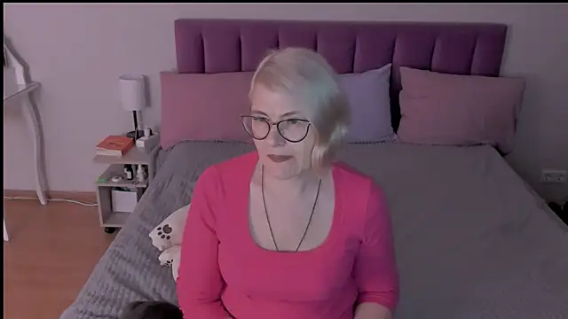 sabrinamacmarren online show from March 2025 06:55:01 PM