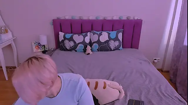 Snapshot of sabrinamacmarren chatting on February 2026 09:38:01 AM sabrinamacmarren online show from February 2026 09:38:01 AM