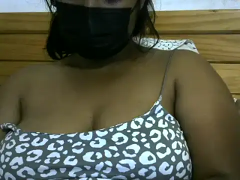 Artinah22 online show from February 2025 04:25:02 PM