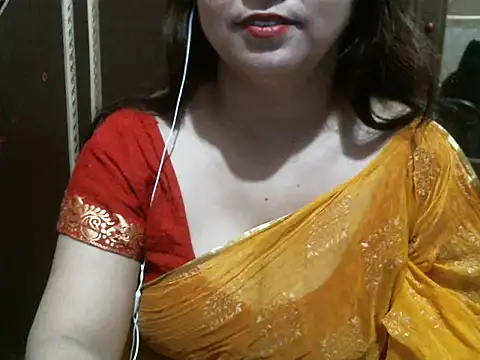 UrsMansi online show from November 2025 05:28:02 AM