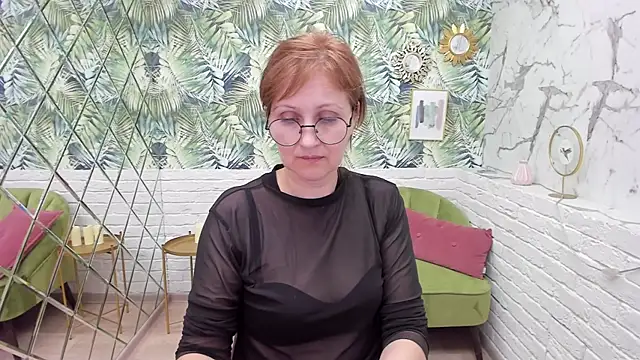 Snapshot of Paris_Cherry chatting on March 2025 02:19:01 AM Paris Cherry online show from March 2025 02:19:01 AM