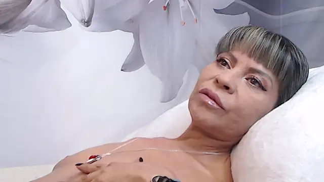 sofiasteven online show from January 2025 07:46:01 PM