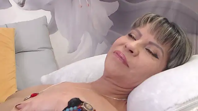 sofiasteven online show from February 2025 03:18:01 PM