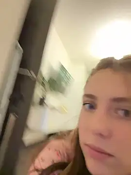 MariiD online show from January 2025 04:16:02 PM