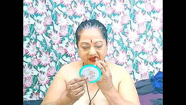 Snapshot of matureindian chatting on June 2026 07:43:01 AM matureindian online show from June 2026 07:43:01 AM