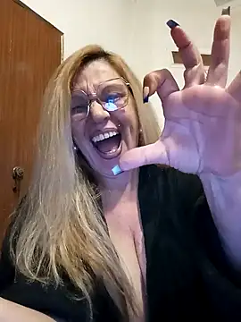 Snapshot of Melmamalhuda@xh chatting on December 2024 09:22:01 PM Melmamalhudaxh online show from December 2024 09:22:01 PM