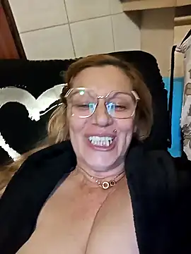 Snapshot of Melmamalhuda@xh chatting on December 2024 02:19:02 AM Melmamalhudaxh online show from December 2024 02:19:02 AM