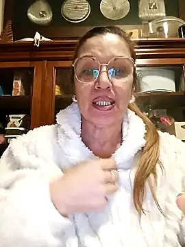 Snapshot of Melmamalhuda@xh chatting on January 2025 06:06:01 PM Melmamalhudaxh online show from January 2025 06:06:01 PM