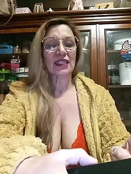 Snapshot of Melmamalhuda@xh chatting on February 2025 11:09:02 PM Melmamalhudaxh online show from February 2025 11:09:02 PM