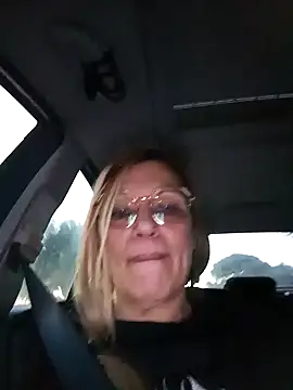 Snapshot of Melmamalhuda@xh chatting on February 2025 03:42:02 PM Melmamalhudaxh online show from February 2025 03:42:02 PM