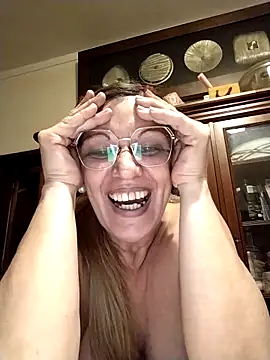 Snapshot of Melmamalhuda@xh chatting on March 2025 12:00:01 AM Melmamalhudaxh online show from March 2025 12:00:01 AM