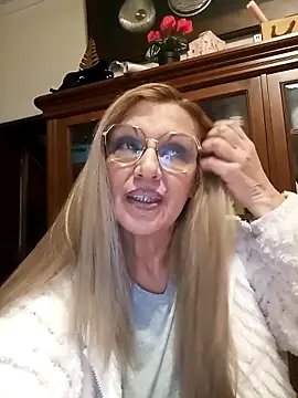 Snapshot of Melmamalhuda@xh chatting on March 2025 04:34:02 PM Melmamalhudaxh online show from March 2025 04:34:02 PM