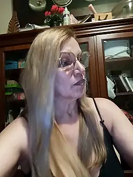 Snapshot of Melmamalhuda@xh chatting on March 2025 01:10:02 AM Melmamalhudaxh online show from March 2025 01:10:02 AM