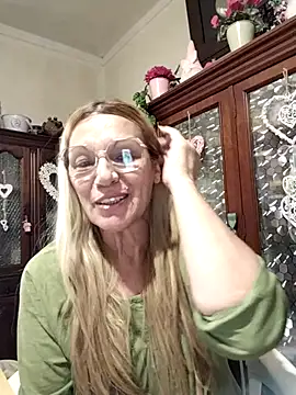 Snapshot of Melmamalhuda@xh chatting on September 2025 01:56:01 PM Melmamalhudaxh online show from September 2025 01:56:01 PM