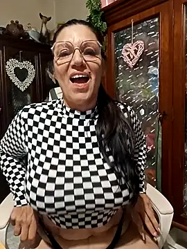 Snapshot of Melmamalhuda@xh chatting on November 2025 10:50:02 AM Melmamalhudaxh online show from November 2025 10:50:02 AM