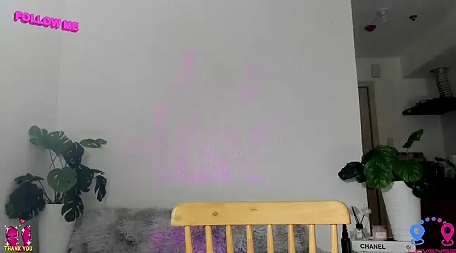 hottycrishina online show from January 2025 06:19:02 AM