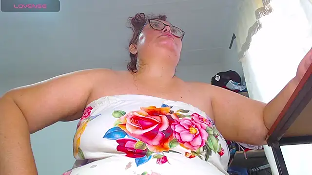 ashelymalefica online show from June 2026 07:56:02 PM
