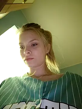 AnastasiaAniess online show from February 2025 05:37:01 PM