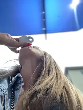 AnastasiaAniess online show from September 2025 05:25:01 PM