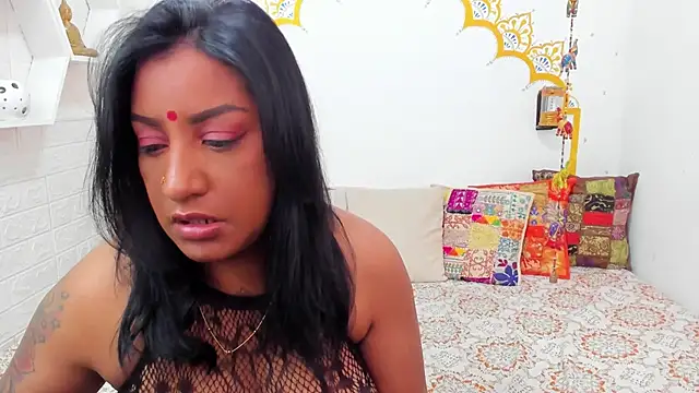 LadyNahir online show from September 2025 11:10:01 AM