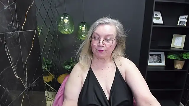 NataliMellow online show from February 2025 07:25:02 PM