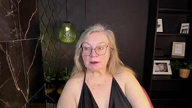 NataliMellow online show from January 2026 01:13:01 PM