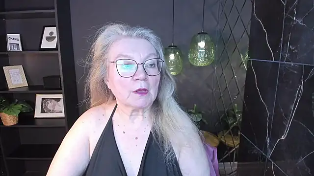 NataliMellow online show from March 2026 01:04:01 PM