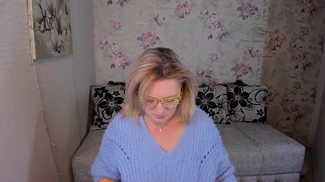 LeaPure online show from December 2024 05:15:02 AM