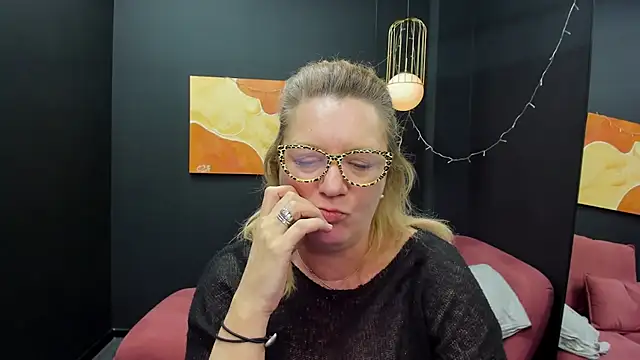 LeaPure online show from March 2025 02:23:02 PM