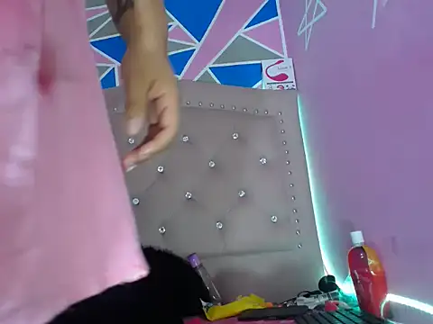 violetaass online show from January 2025 07:17:02 PM