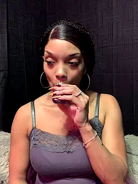 Rakiyahcharms online show from December 2025 12:39:02 AM