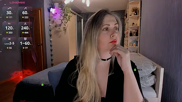 SweetLanna online show from December 2024 11:52:02 PM