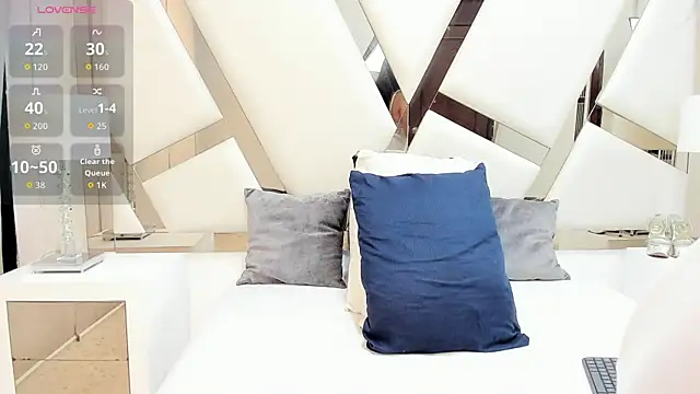 MilfVictoria online show from October 2025 11:58:01 PM