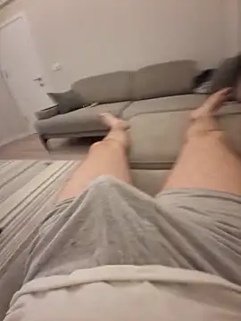 Snapshot of Titjober chatting on December 2025 03:50:01 PM Titjober online show from December 2025 03:50:01 PM