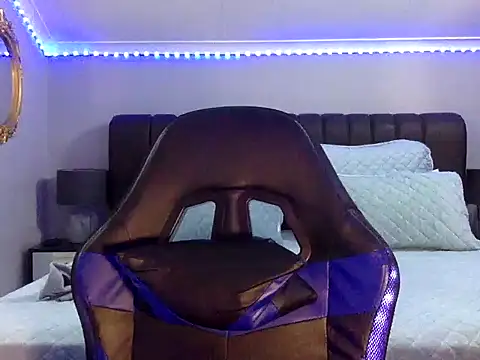 BOOTYBANGER24xx online show from October 2025 02:41:01 AM