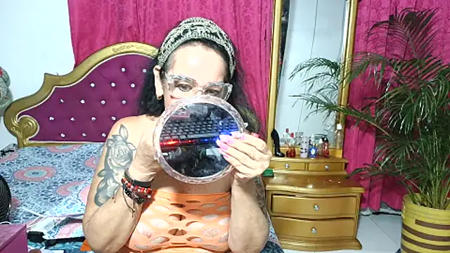 big boobsmature online show from October 2025 09:41:02 AM