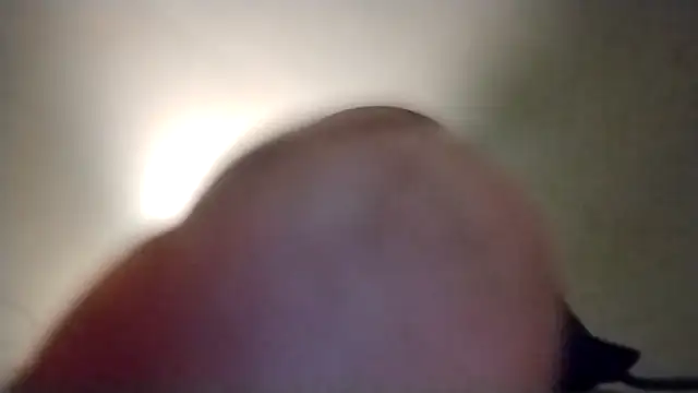 Snapshot of ThickDMatty@xh chatting on December 2024 11:18:01 AM ThickDMattyxh online show from December 2024 11:18:01 AM