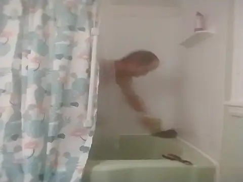 Snapshot of ThickDMatty@xh chatting on November 2025 07:53:01 AM ThickDMattyxh online show from November 2025 07:53:01 AM