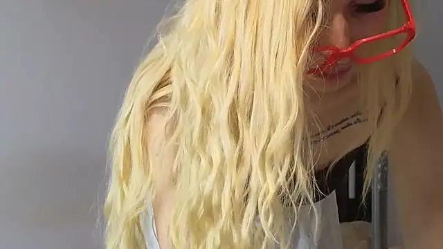 JuliaJuliette online show from September 2025 01:07:02 AM