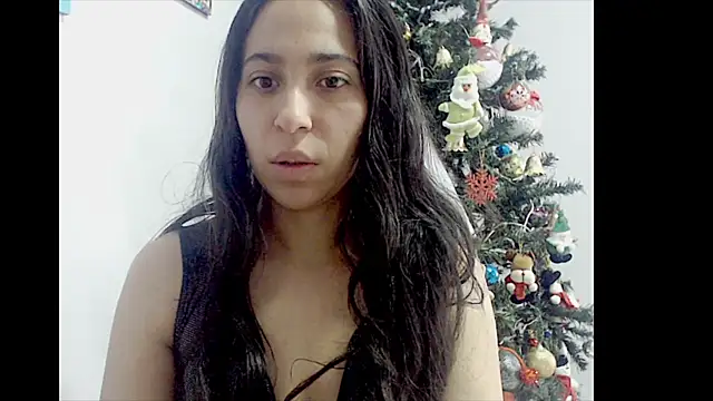 lizztaylor535 online show from December 2024 04:15:02 PM