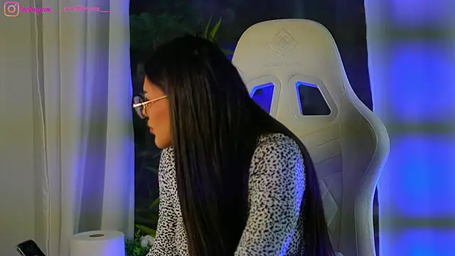 perfectt33n online show from January 2025 10:29:02 AM