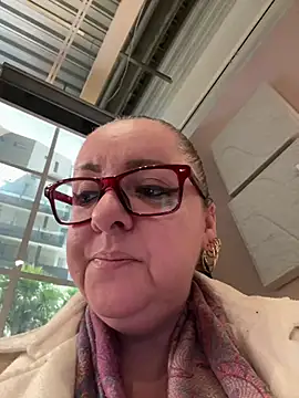 cplcokins34 online show from December 2024 02:16:02 PM