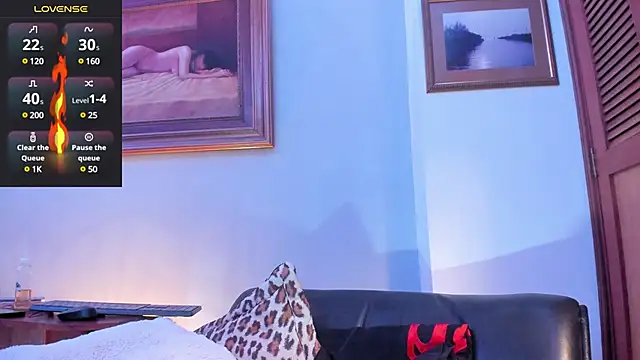 ImDominike online show from January 2025 01:13:02 AM