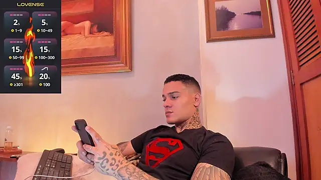 ImDominike online show from January 2025 02:19:02 PM