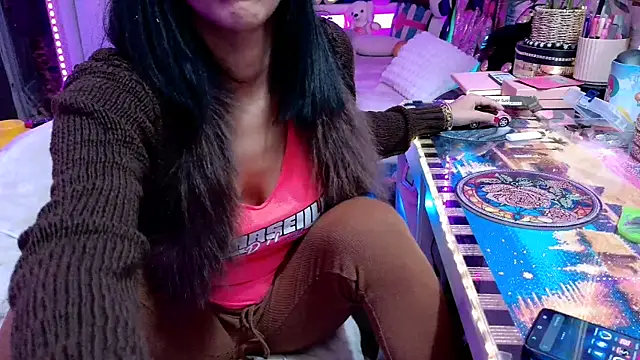 misscectito13 online show from November 2025 02:59:02 PM