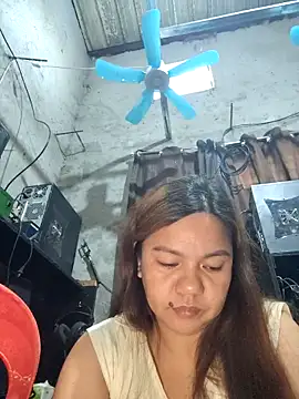 ambersmile online show from February 2025 11:15:02 PM