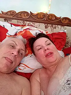  lady red  online show from January 2025 12:22:01 AM