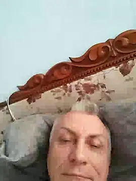  lady red  online show from March 2026 03:34:02 AM