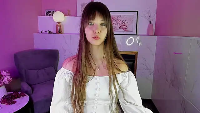 ElizaMild online show from February 2025 07:30:01 PM